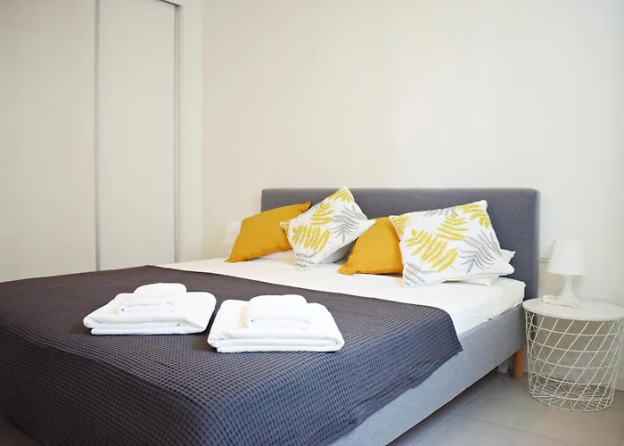 Amalia\'S Home: Luminoso Apartamento Muy Cerca De La Playa